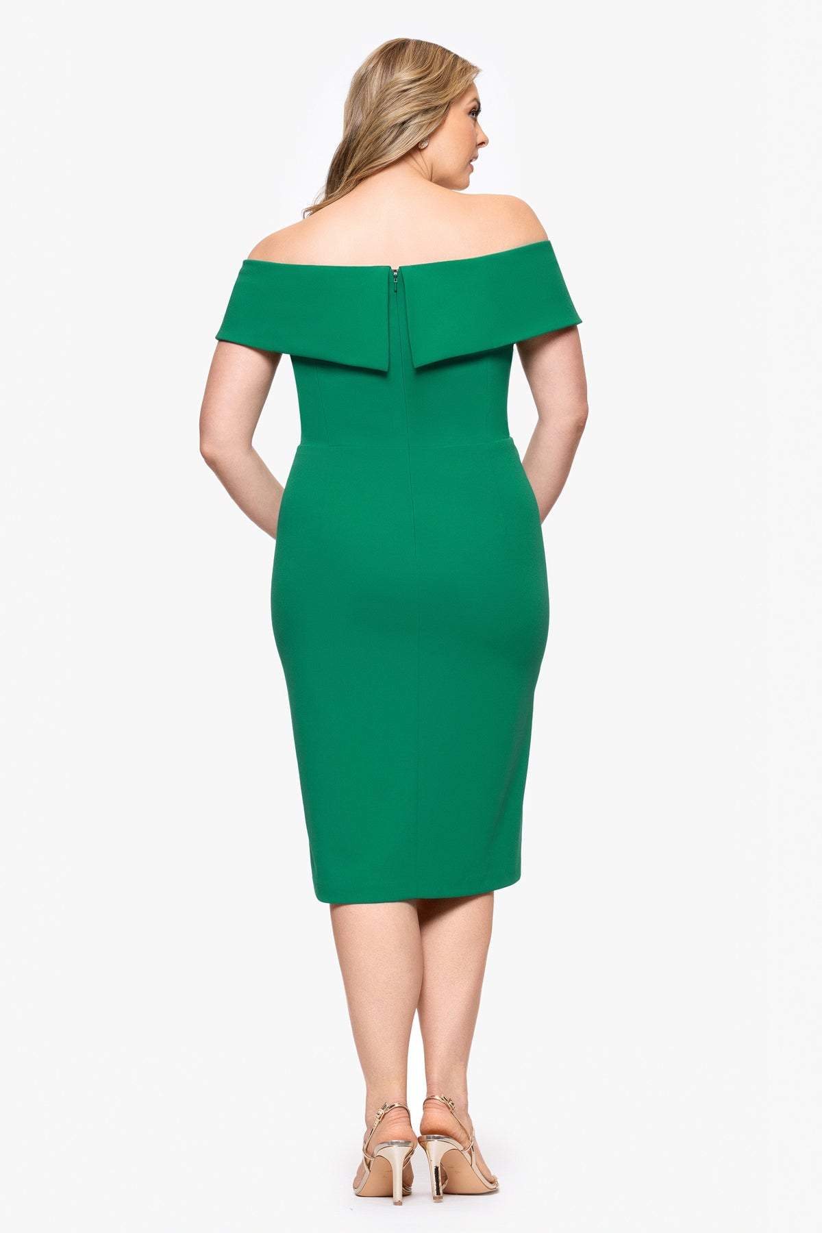 Betsy & Adam Plus "Kourtney" Scuba Crepe Off the Shoulder Ruffle Midi Dress - Green